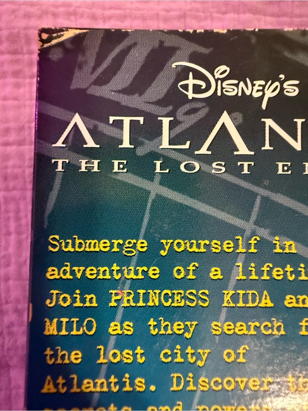 Disney Atlantis Crystal Princess Kida doll w/light up necklace 29327 Rare NRFB - Picture 10 of 16